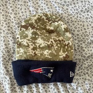 New Era Camo and Navy Beanie NE Patriots